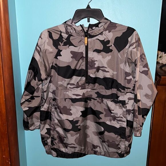 Children’s place light weight rain jacket - Picture 1 of 3